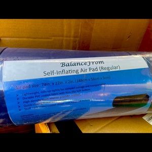 LIGHTWEIGHT SELF-INFLATING SLEEPING AIR PAD